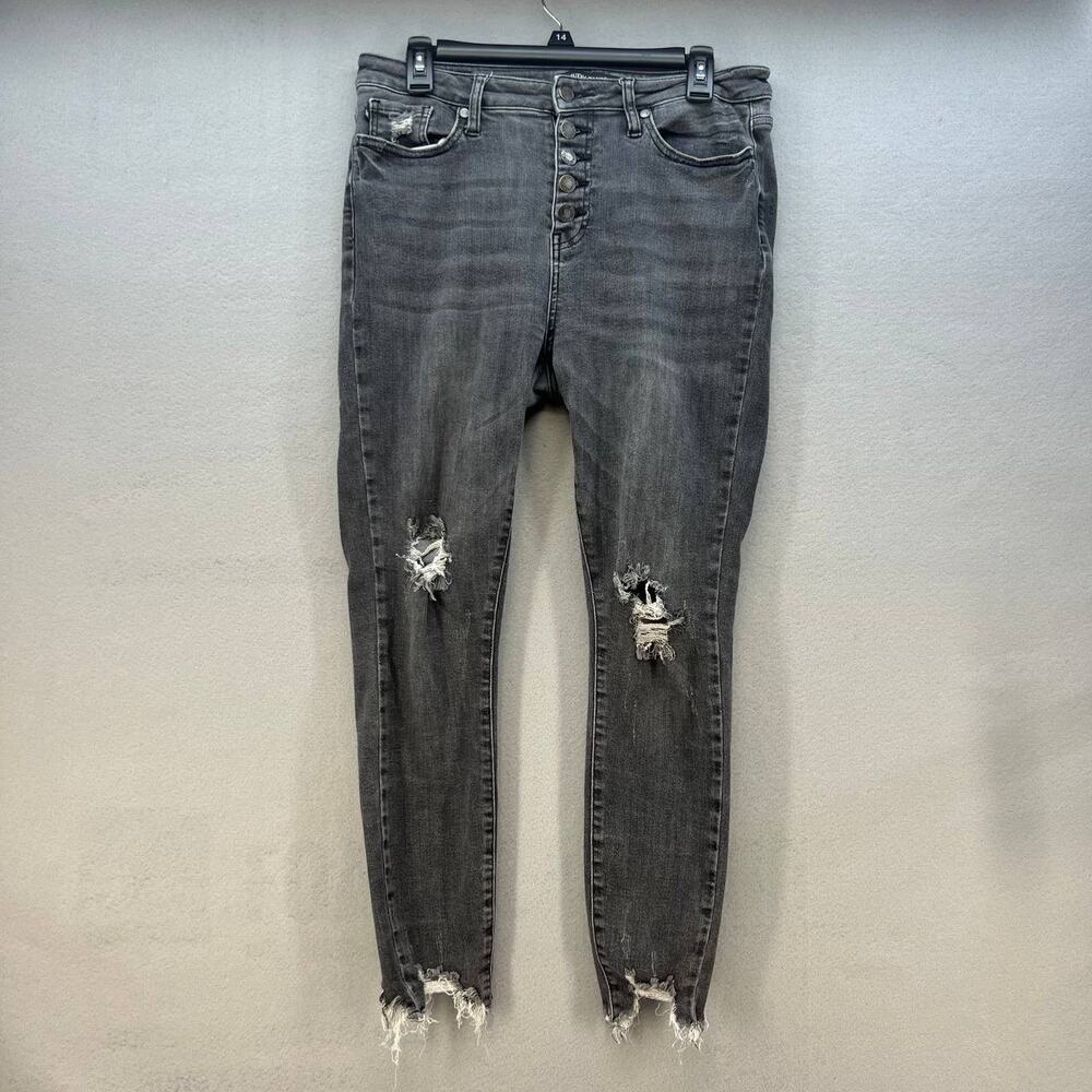 Judy Blue Women's Skinny Jeans Size 9/29 Black Button Fly Raw Hem Distressed